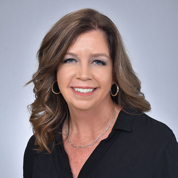 Images Ginny Miller - UnitedHealthcare Licensed Sales Agent