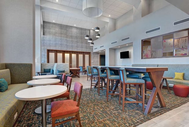 Images Hampton Inn & Suites Middleburg