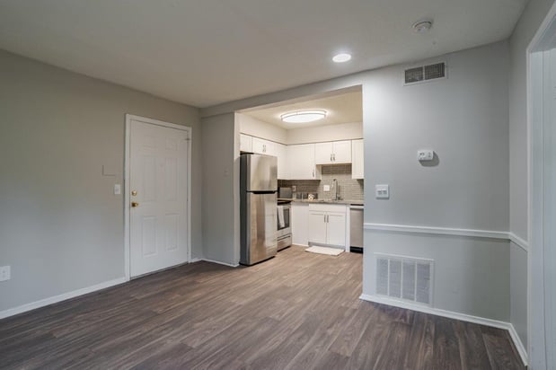 Images The Waterford Apartments Apartment Homes