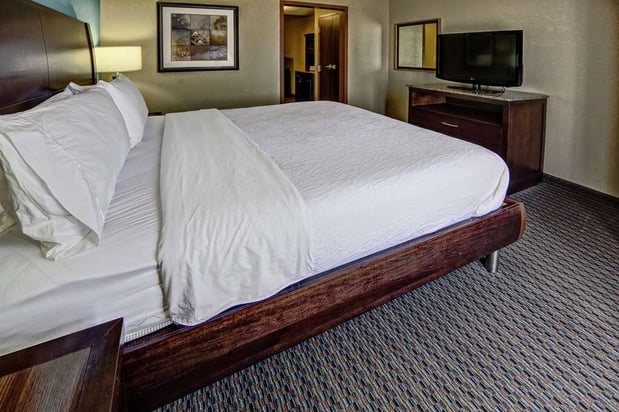 Images Hilton Garden Inn Tulsa Midtown