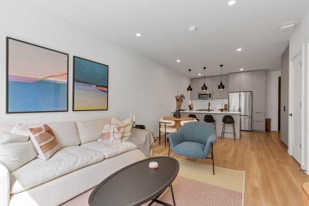 Images The Broadleaf Apartments