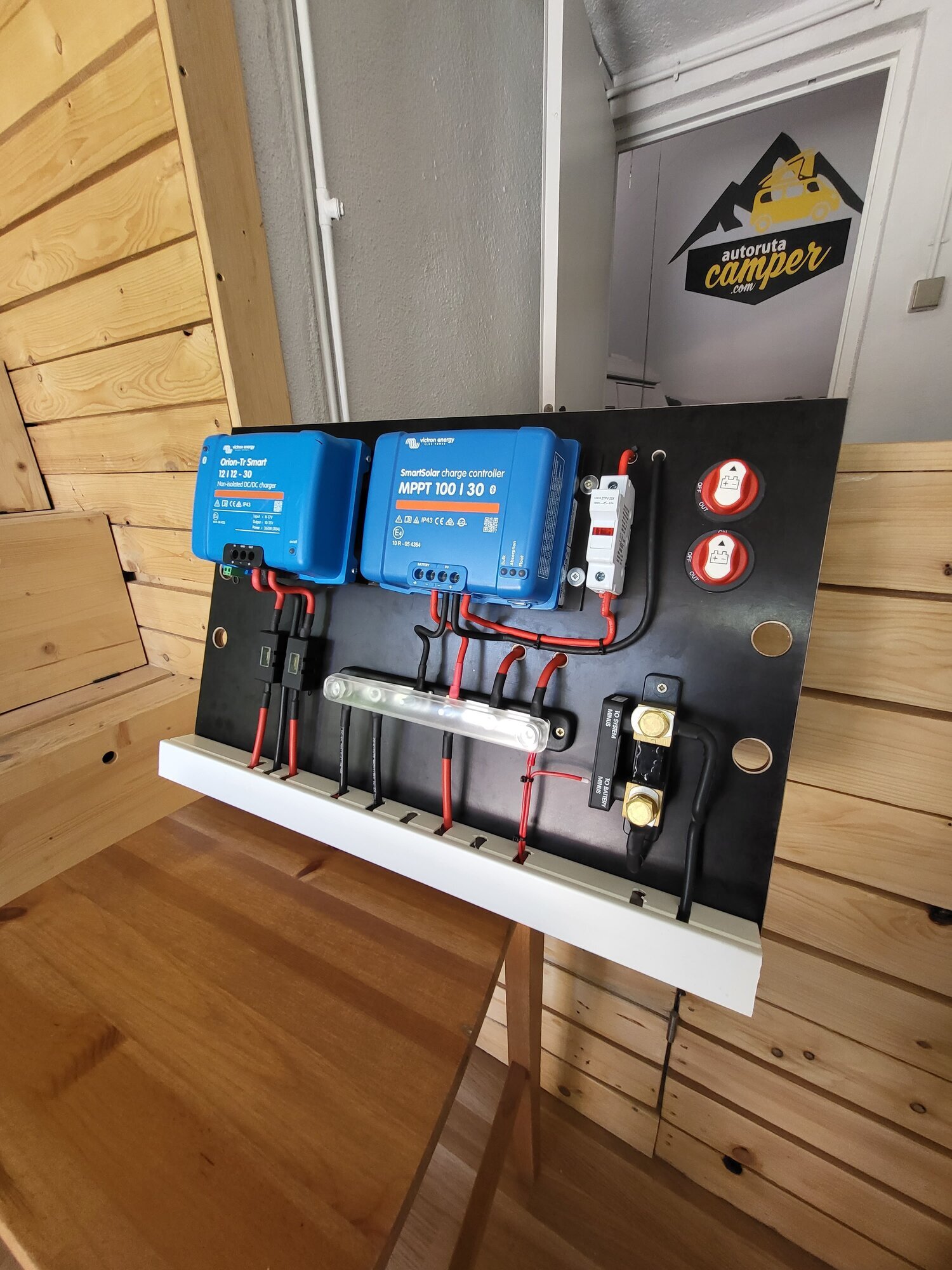 Images FreeVans S.L.- Taller de Autocaravanas & Camper Barcelona