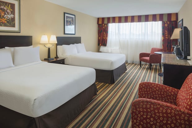 Images Holiday Inn & Suites Orlando SW - Celebration Area by IHG
