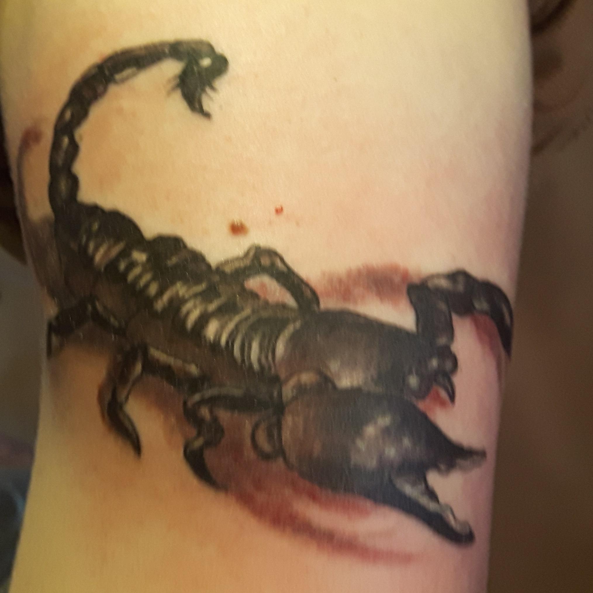 Love Design Tattoo, Huttenstraße 36 in Berlin