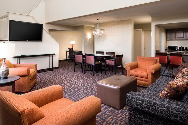 Images Holiday Inn Wichita East I-35 by IHG