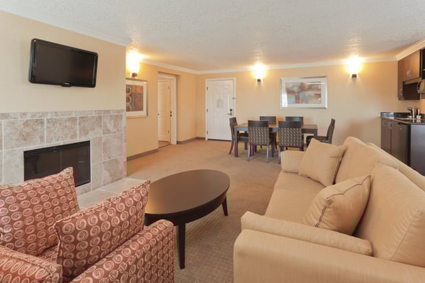 Images Holiday Inn & Suites San Mateo-San Francisco SFO by IHG