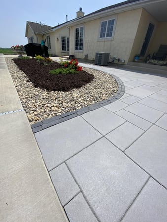 Images Krueger Lawn and Landscape