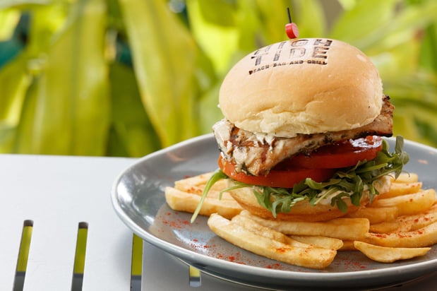 Images Kimpton Surfcomber Hotel by IHG