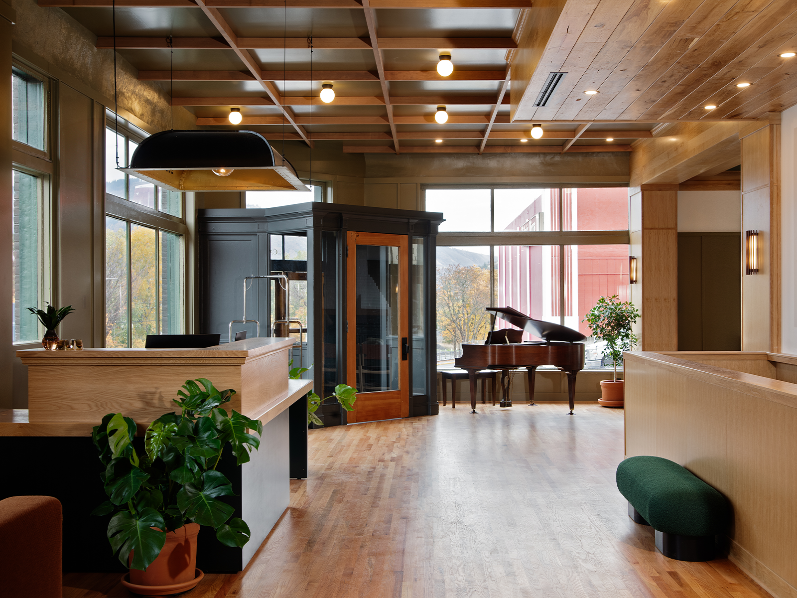 Lightwell Hotel & Spa Image