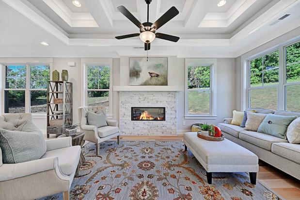 Images Saddlebrook Properties