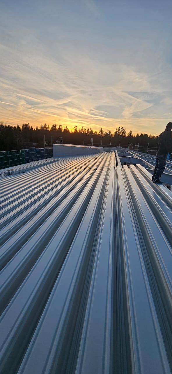 Dachdecker. Shvets Bau GmbH, Mühlengasse 8 in Heiligenstadt