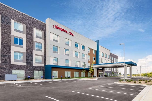 Images Hampton Inn Kansas City Southeast
