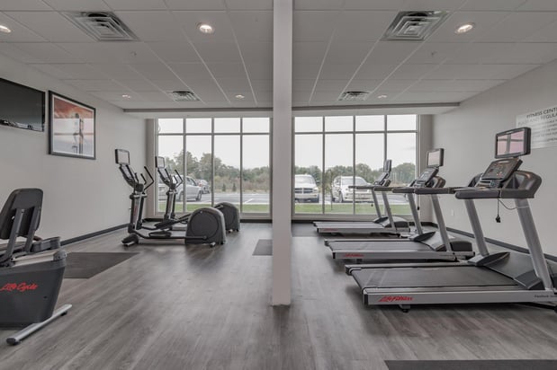 Images Holiday Inn Mishawaka - Conference Center by IHG