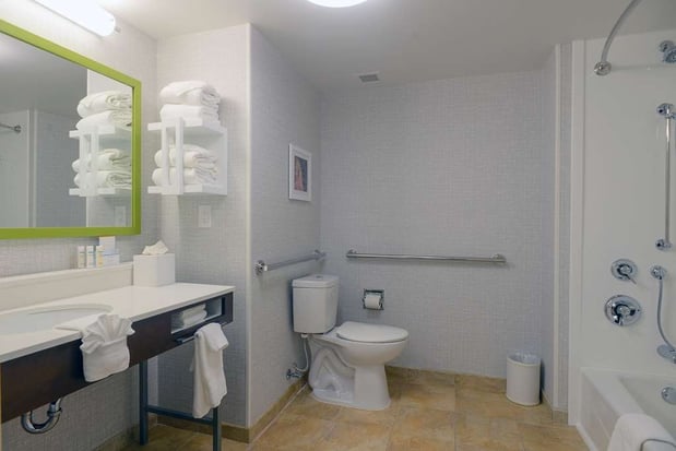 Images Hampton Inn & Suites ATL-Six Flags