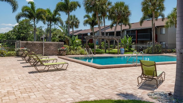 Images Liv at Winter Park Apartment Homes