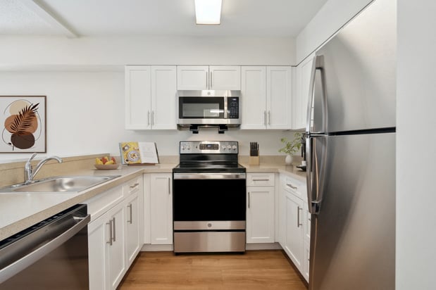 Images Mariner's Hill Apartments