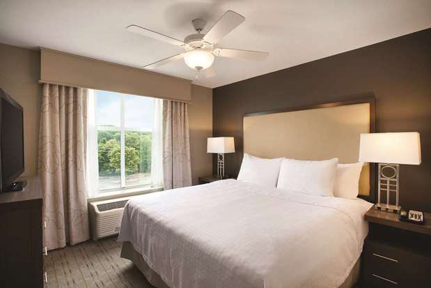 Images Homewood Suites by Hilton Charlottesville, VA