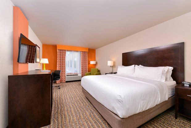 Images Holiday Inn Express & Suites Houston NW - Tomball Area, an IHG Hotel