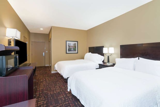 Images Hampton Inn Corydon
