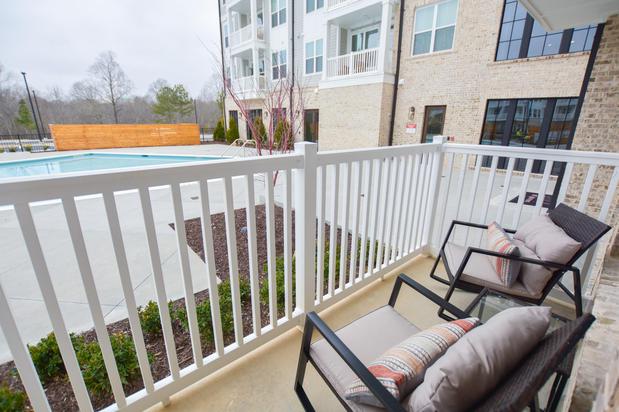 Images The Ivy at Ariston