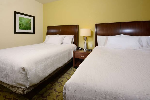 Images Hilton Garden Inn Greensboro Airport