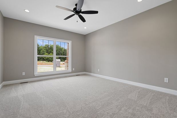 Images Sparks Homes & Home Renovations Inc