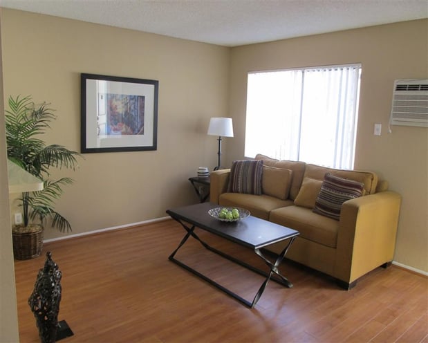 Images Topanga Canyon Apartments