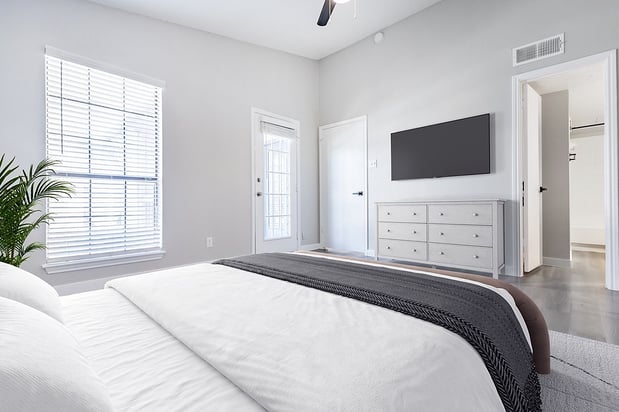 Images Rise at Highland Meadows