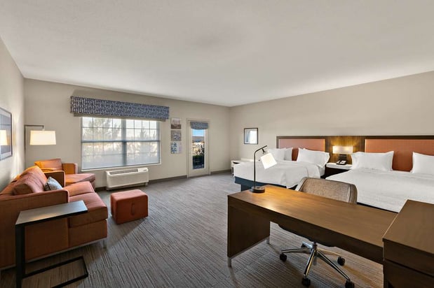 Images Hampton Inn & Suites by Hilton Petoskey