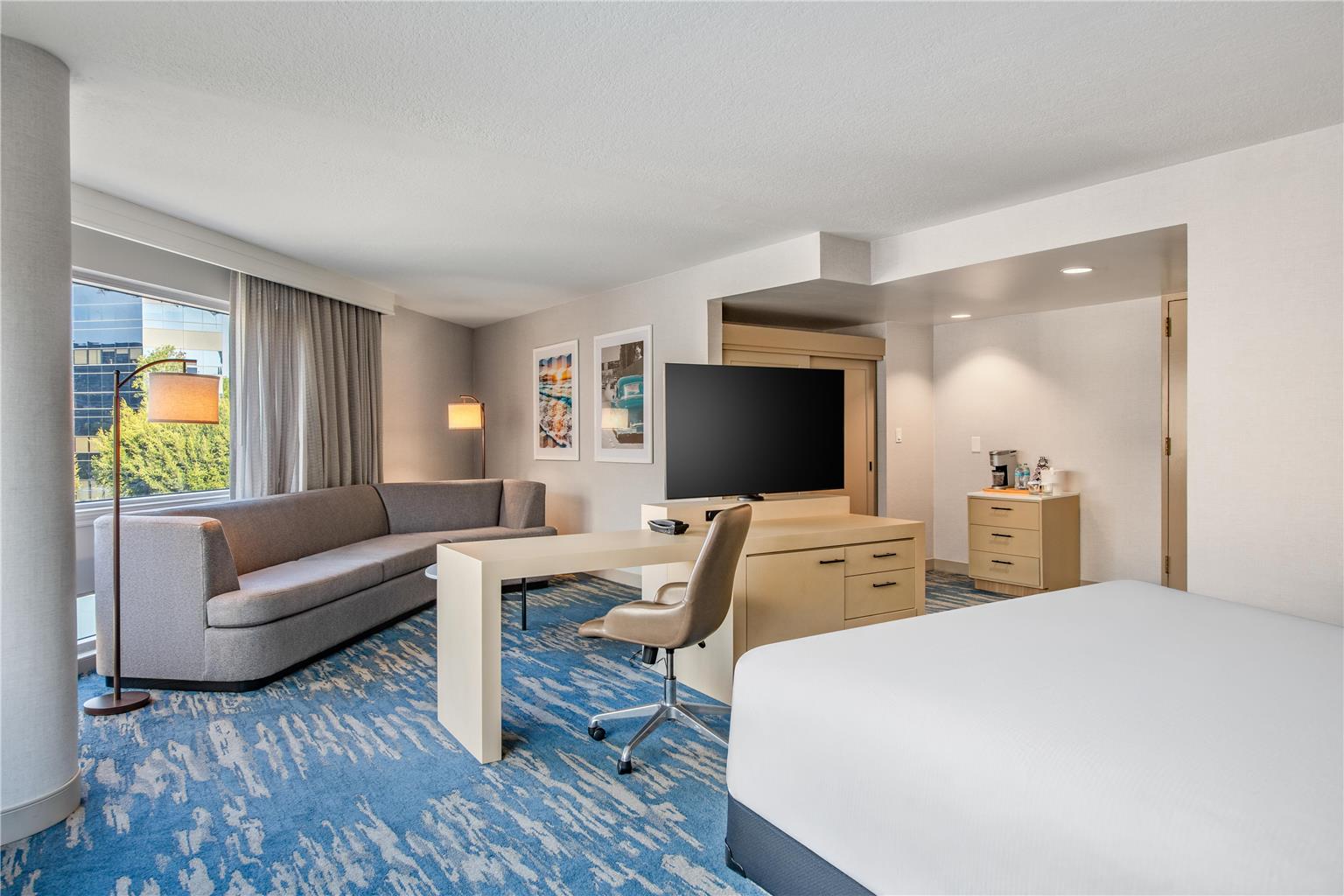 Guest room
