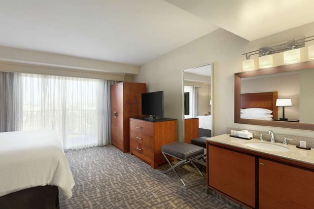 Images Embassy Suites by Hilton Santa Ana Orange County Airport