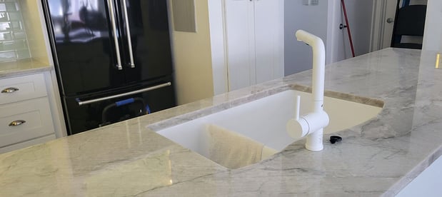 Images Highland Stone/Stone Countertops