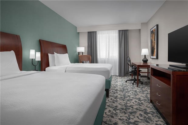 Images Hilton Garden Inn Denver Downtown