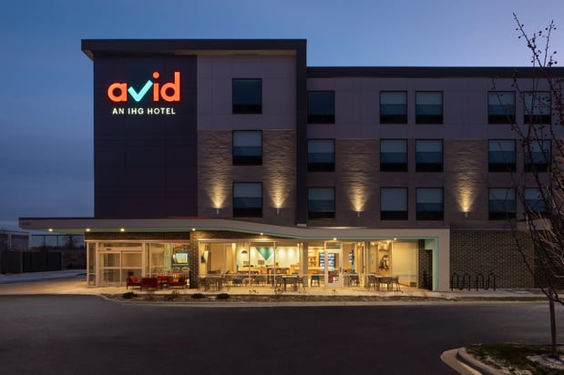 Images avid hotel Oak Creek by IHG