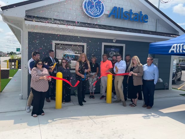 Images Jamilynn Fox: Allstate Insurance