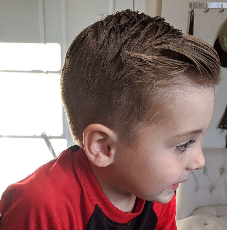 The Hideout Salon and Lounge Photo