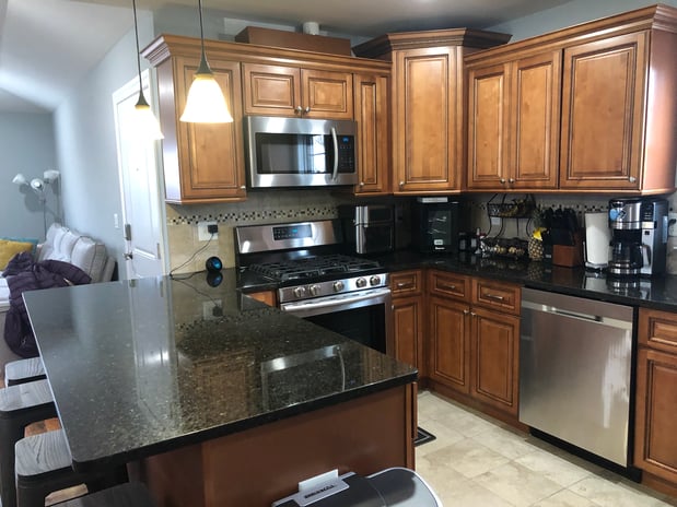 Images C21: Shari Littman, REALTOR