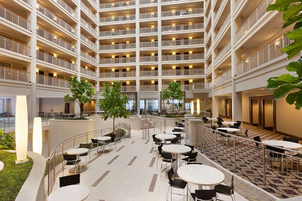 Images Embassy Suites by Hilton Chicago Downtown River North