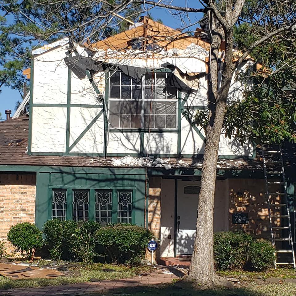 We are League City's premier choice for roofing, siding, & windows!  Whether it's just time to upgrade or you've been impacted by storm damage and have an insurance claim, we're the only call you need to make!  We make sure repairs and installations are done right and that all new installations meet windstorm zone standards!  Contact us today to schedule a free inspection!