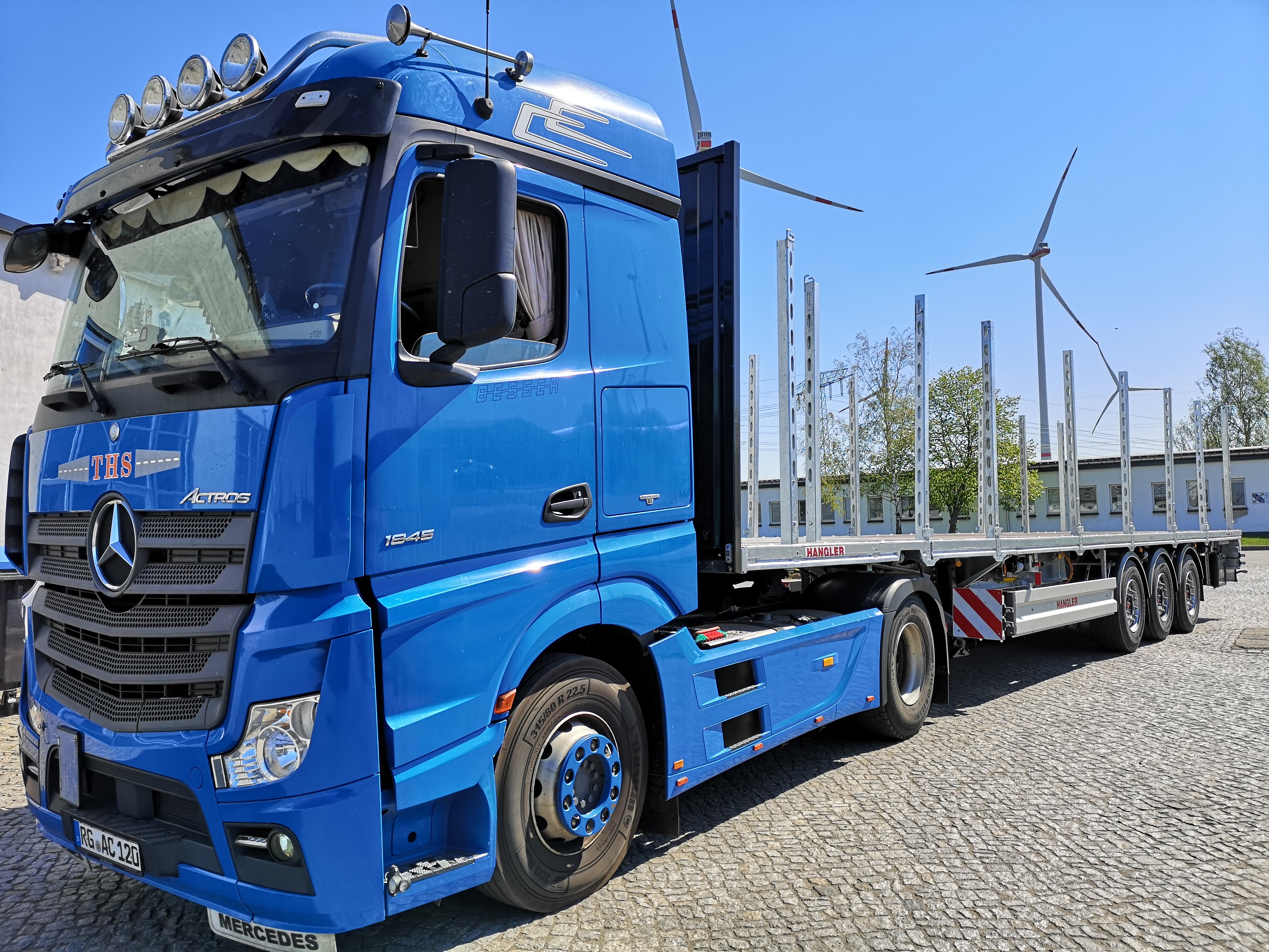 Bilder Transport-Handel-Service GmbH