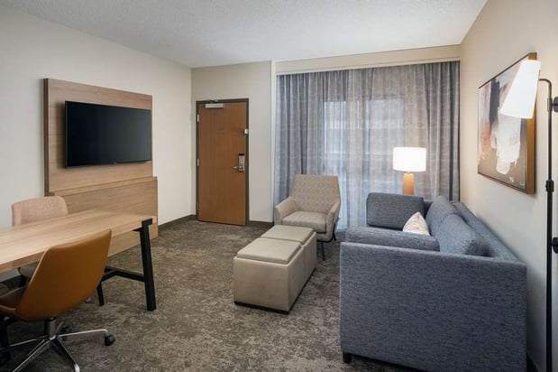 Images Embassy Suites by Hilton Charleston Airport Hotel & Convention Center