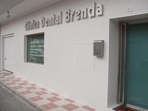 Images Clínica Dental Brenda Ramírez