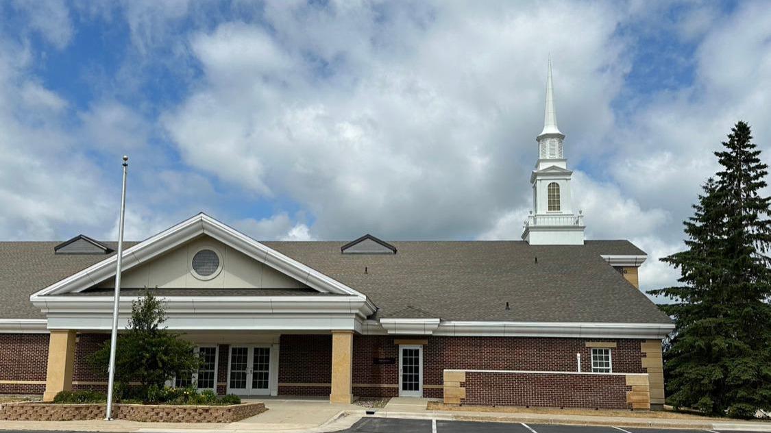 Exterior of Christian church in Rochester, MN for The Church of Jesus Christ of Latter-day saints