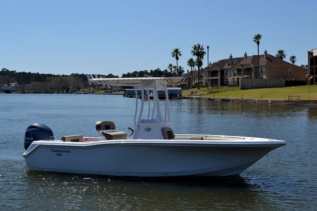 Images Nautical Boat Club - Montgomery