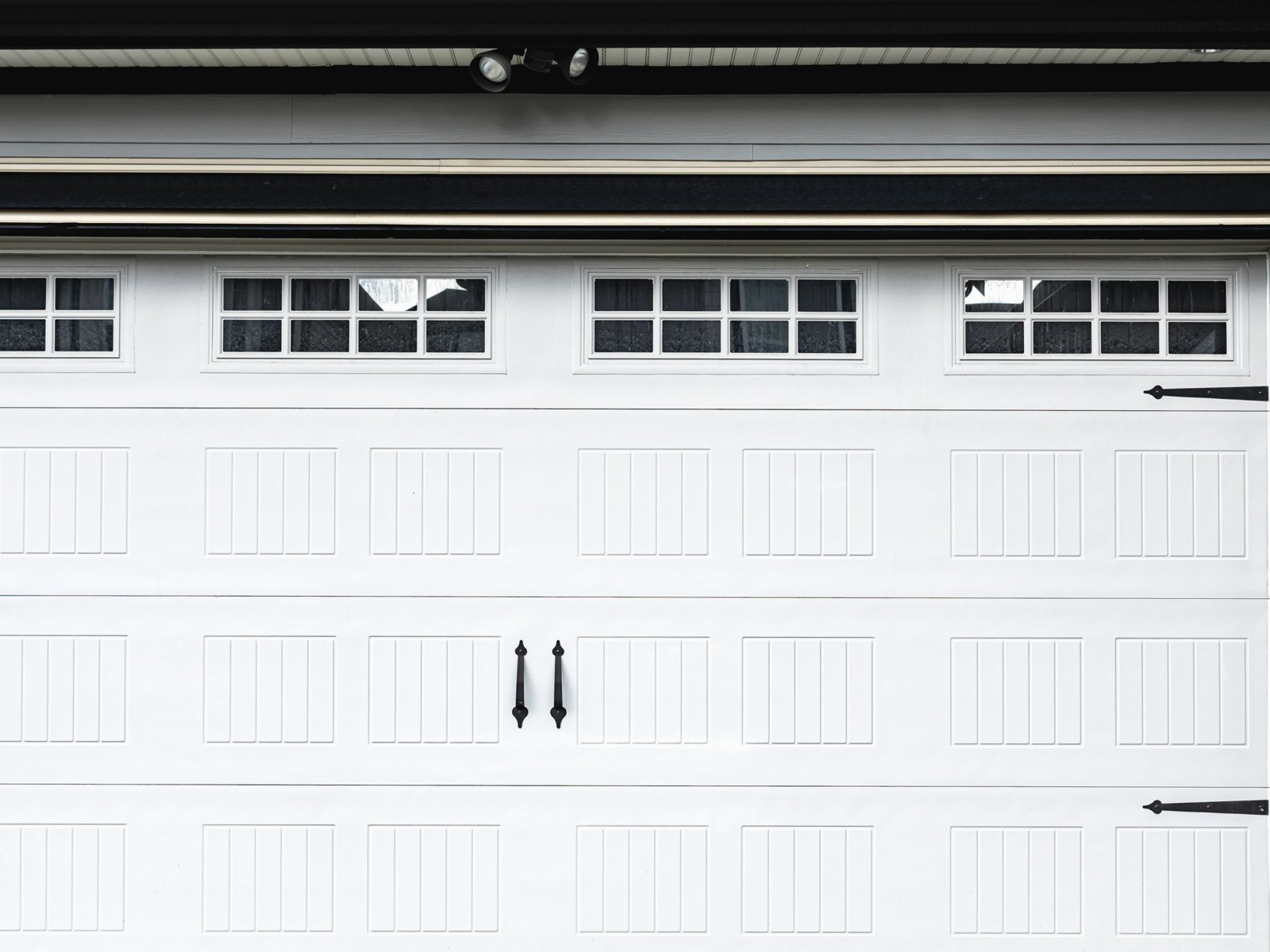 Advanced Garage Door Repair Services