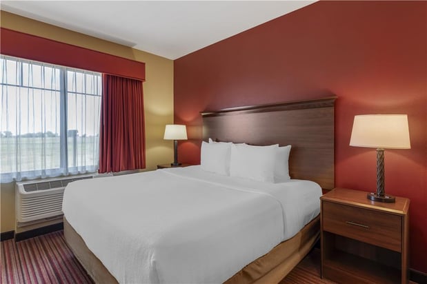Images Best Western Plus Hudson Hotel & Suites