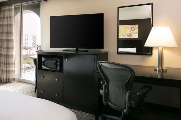 Images DoubleTree by Hilton Hotel Dallas - Market Center