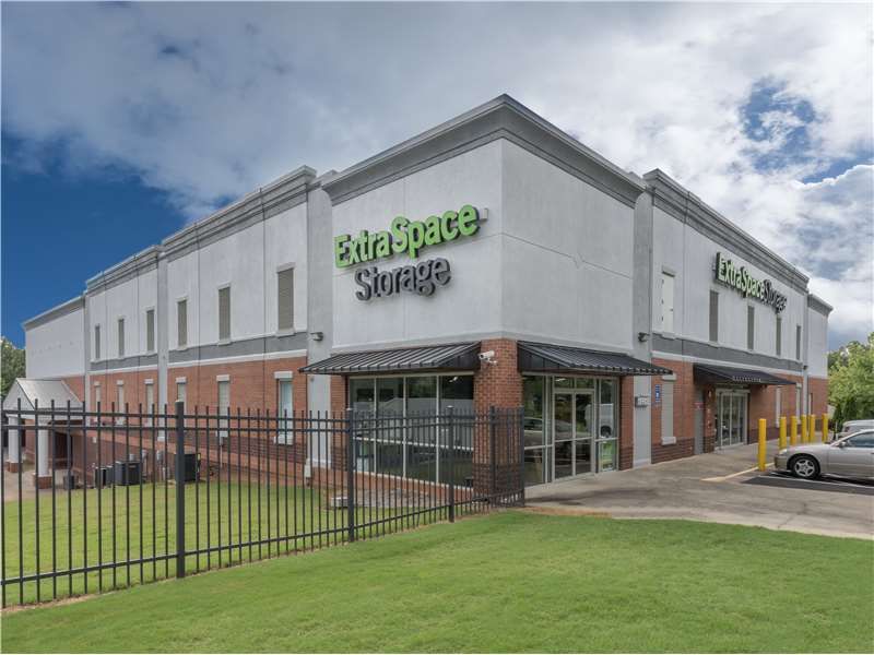 Beauty Image - Extra Space Storage at 6260 Abbotts Bridge Rd, Johns Creek, GA 30097