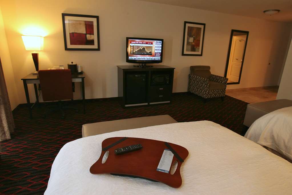 Images Hampton Inn & Suites by Hilton Red Deer