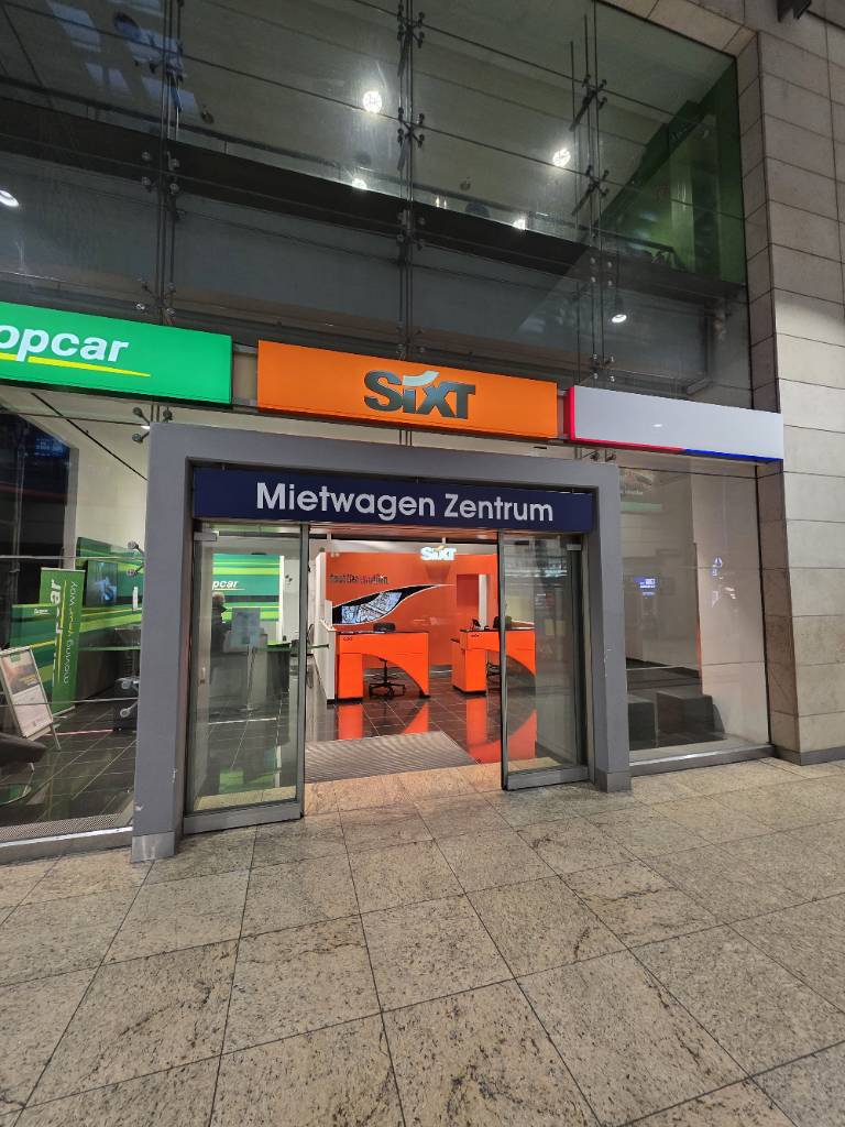 SIXT Autovermietung Köln Hauptbahnhof, Trankgasse 11 im Hbf in Köln